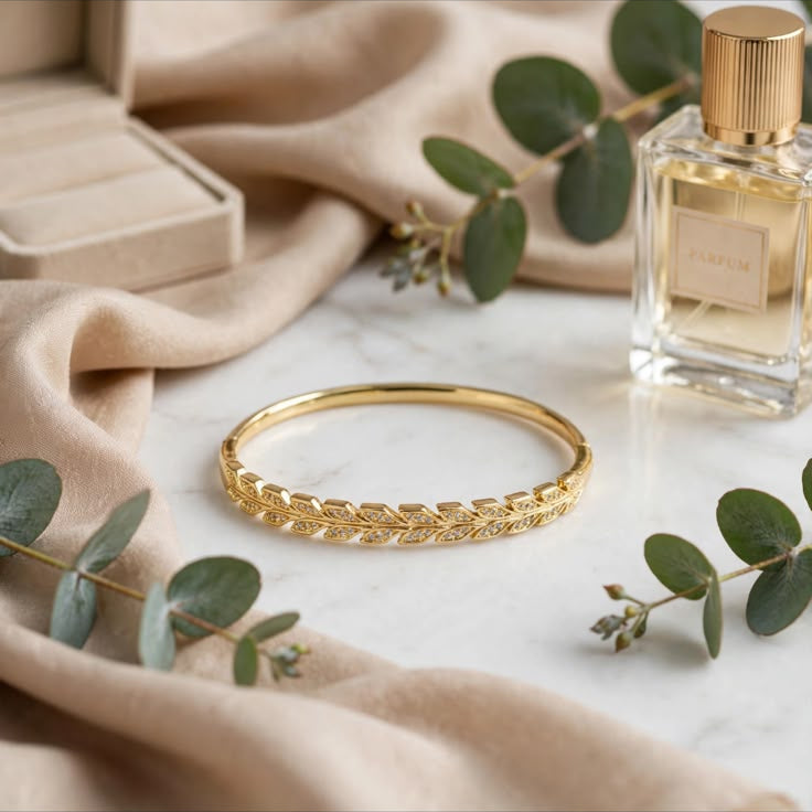 Golden Leaf Elegance Bracelet